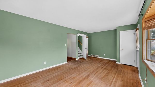 1404 12th Avenue NE, Rochester, MN 55906