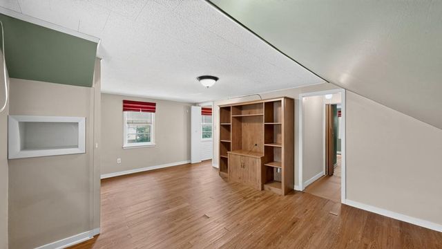 1404 12th Avenue NE, Rochester, MN 55906