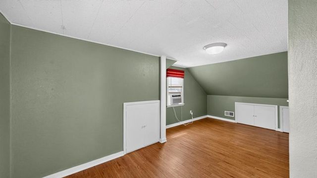 1404 12th Avenue NE, Rochester, MN 55906