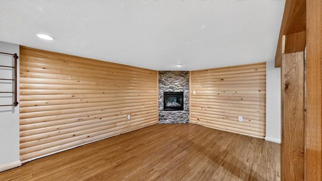 1404 12th Avenue NE, Rochester, MN 55906