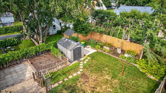 1404 12th Avenue NE, Rochester, MN 55906