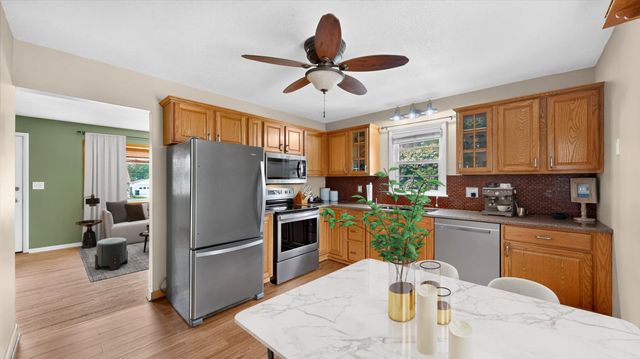 1404 12th Avenue NE, Rochester, MN 55906