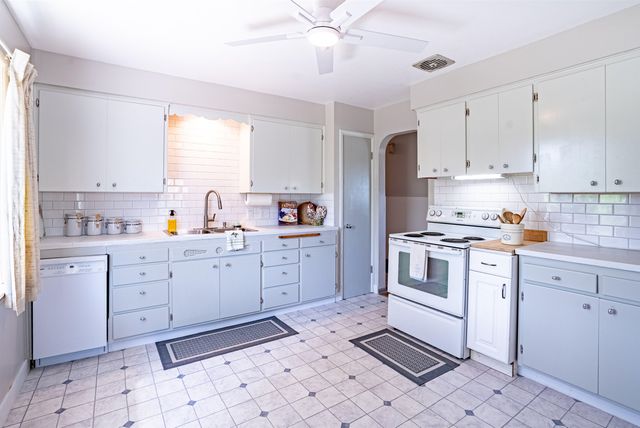 1109 N Balfour Ct, Spokane Valley, WA 99206