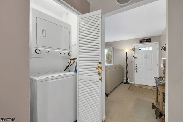 641 Cricket Ln, Woodbridge Twp., NJ 07095