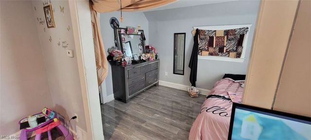 3568 W 67th Street, Cleveland, OH 44102