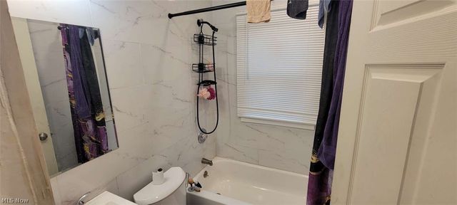 3568 W 67th Street, Cleveland, OH 44102