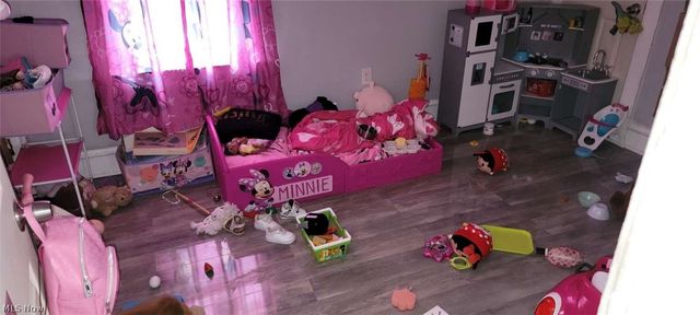 3568 W 67th Street, Cleveland, OH 44102