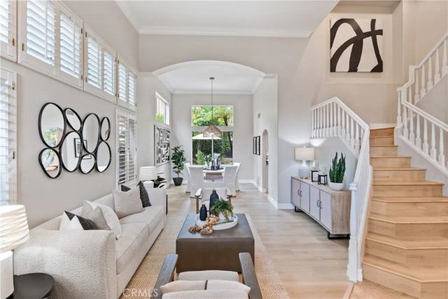 2741 Timmons, Tustin, CA 92782