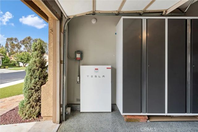 2741 Timmons, Tustin, CA 92782