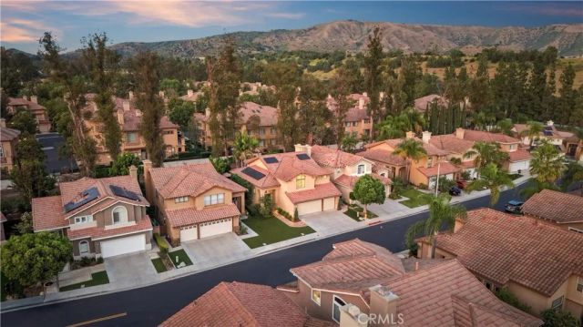 2741 Timmons, Tustin, CA 92782