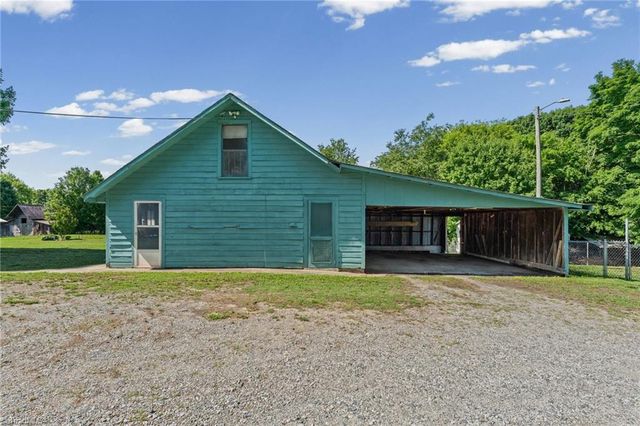3090 US Highway 64 E, Mocksville, NC 27028