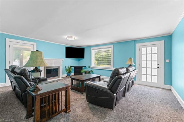 3090 US Highway 64 E, Mocksville, NC 27028