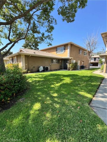 989 W Sierra Madre, Azusa, CA 91702