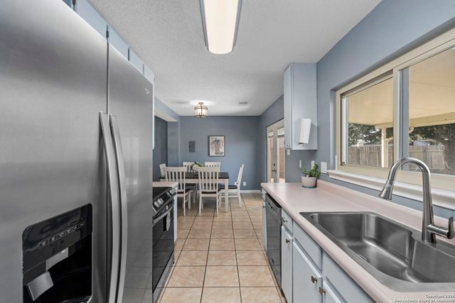 3315 Glacier Lake, San Antonio, TX 78222