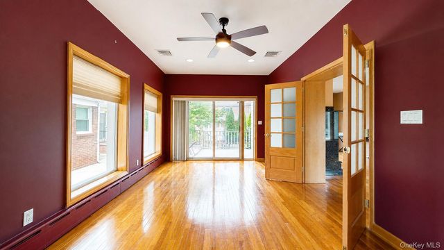 160-31 9th Avenue, Whitestone, NY 11357
