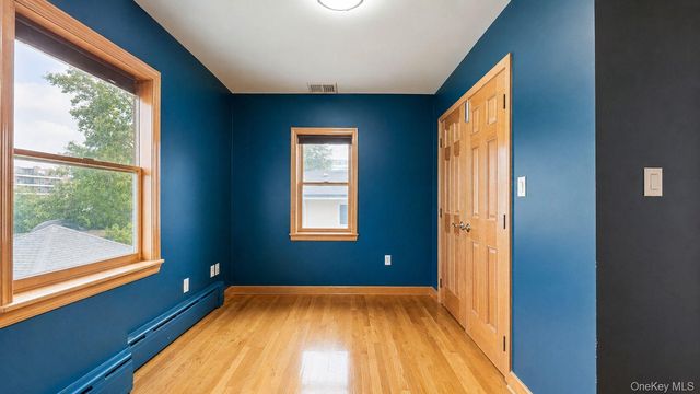 160-31 9th Avenue, Whitestone, NY 11357