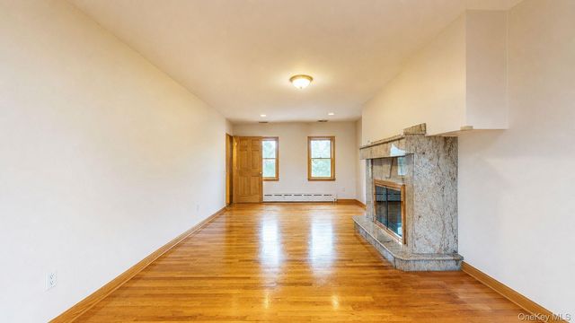 160-31 9th Avenue, Whitestone, NY 11357