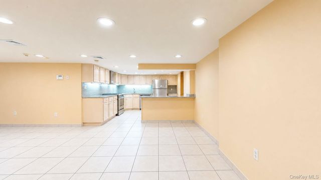 160-31 9th Avenue, Whitestone, NY 11357