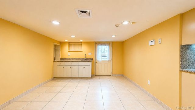 160-31 9th Avenue, Whitestone, NY 11357