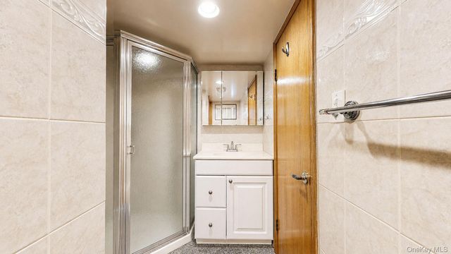 160-31 9th Avenue, Whitestone, NY 11357