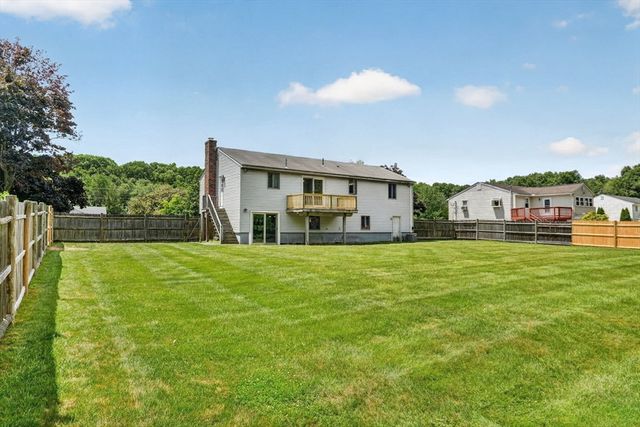 111 Woodburn Drive, Methuen, MA 01844