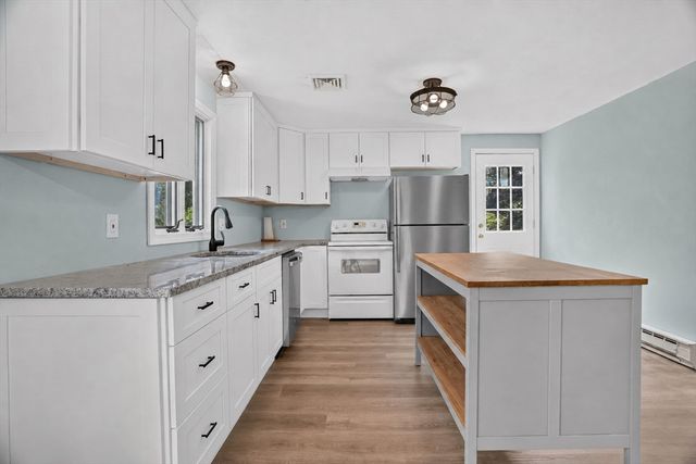 111 Woodburn Drive, Methuen, MA 01844