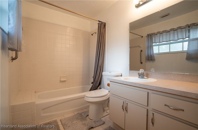 671 Lake Tina Drive, Lake Placid, FL 33852