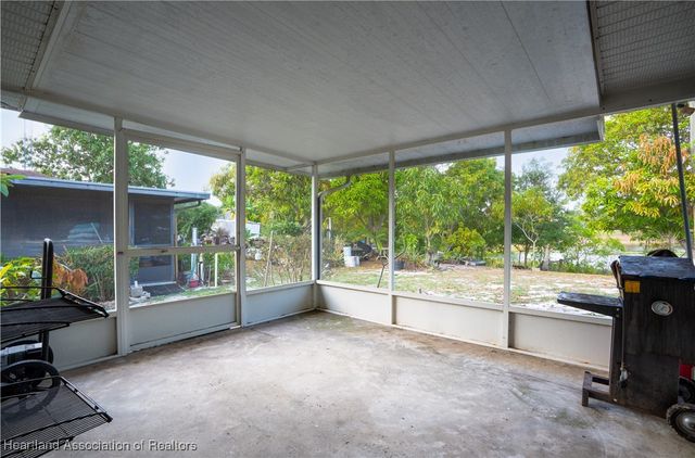 671 Lake Tina Drive, Lake Placid, FL 33852