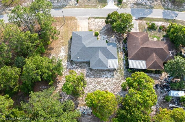 671 Lake Tina Drive, Lake Placid, FL 33852