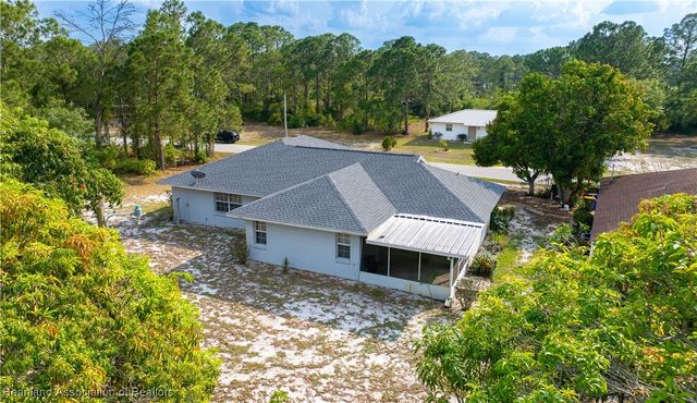 671 Lake Tina Drive, Lake Placid, FL 33852