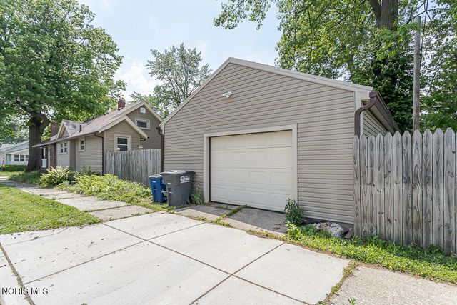 1802 Duncan Road, Toledo, OH 43613
