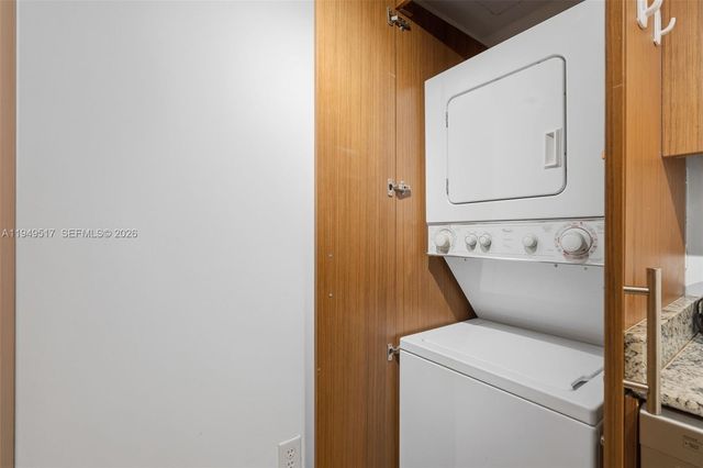 10275 Collins Ave 718, Bal Harbour, FL 33154