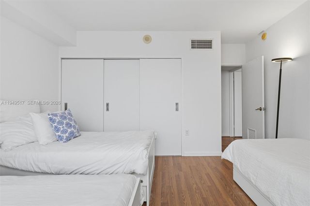 10275 Collins Ave 718, Bal Harbour, FL 33154