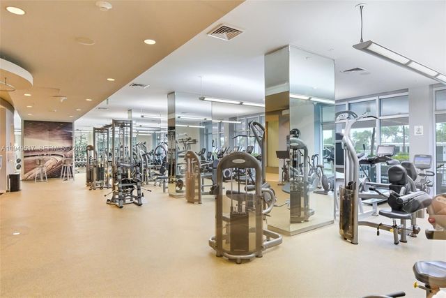 10275 Collins Ave 718, Bal Harbour, FL 33154