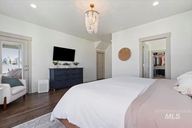 11592 W Shortcreek, Star, ID 83669