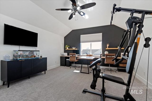 11592 W Shortcreek, Star, ID 83669