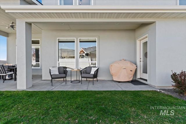 11592 W Shortcreek, Star, ID 83669