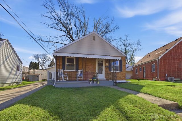 412 Cape Cod Drive, Springfield, OH 45505