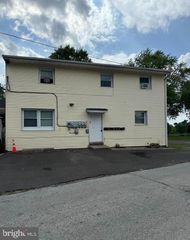 307 HEADLEY ST #4, Bristol, PA 19007