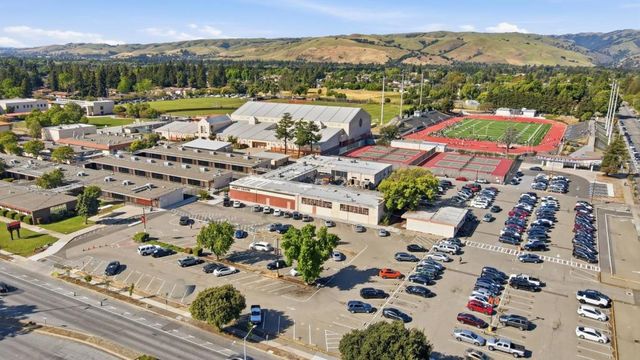 4040 Hemingway, Fremont, CA 94536