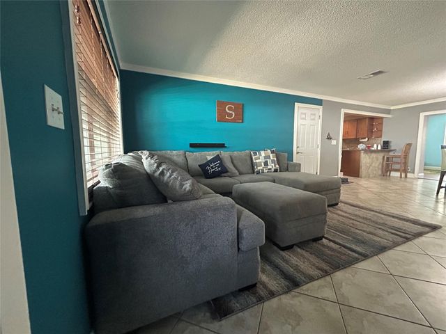 9548 Richmond Circle, Boca Raton, FL 33434