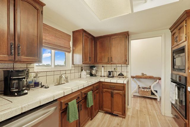 28600 N Sowles Rd, Galt, CA 95632