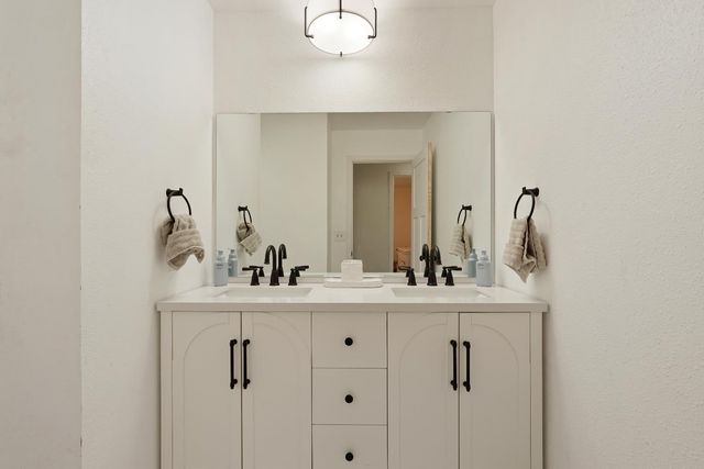 28600 N Sowles Rd, Galt, CA 95632