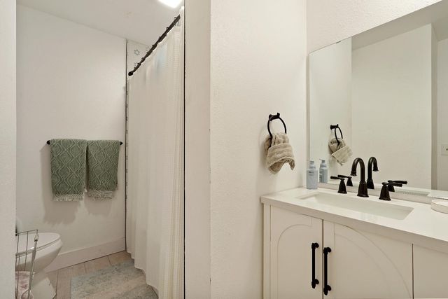 28600 N Sowles Rd, Galt, CA 95632