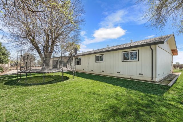 28600 N Sowles Rd, Galt, CA 95632