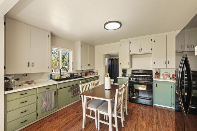 28600 N Sowles Rd, Galt, CA 95632