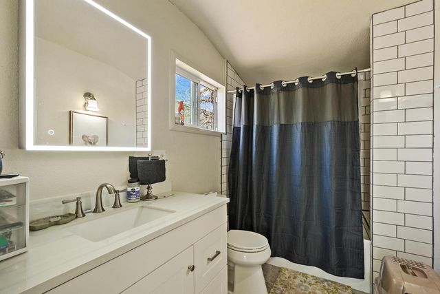 28600 N Sowles Rd, Galt, CA 95632