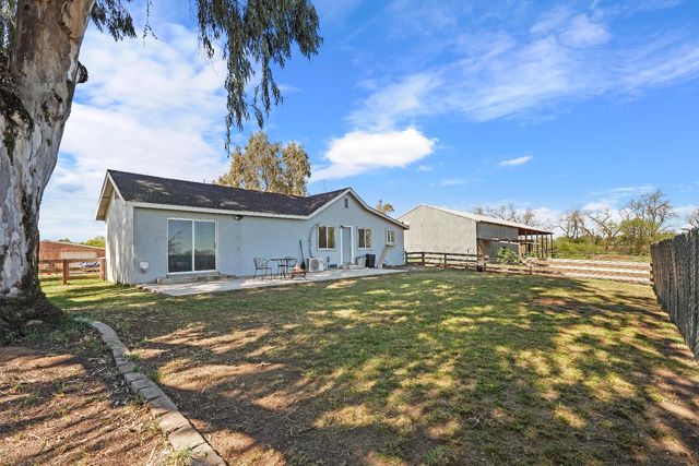 28600 N Sowles Rd, Galt, CA 95632