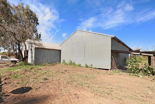 28600 N Sowles Rd, Galt, CA 95632