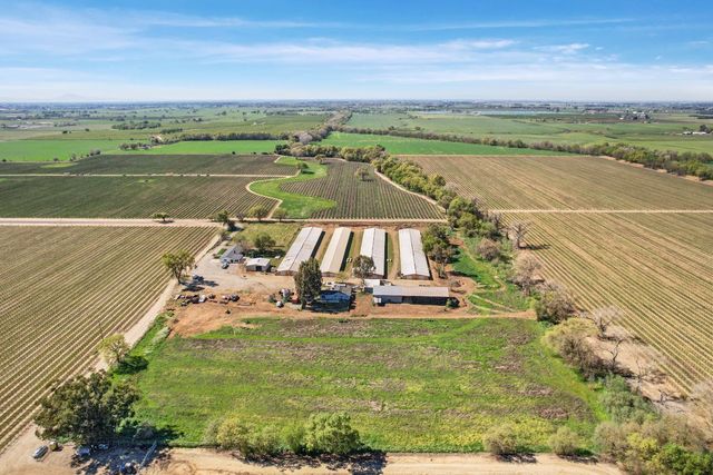 28600 N Sowles Rd, Galt, CA 95632